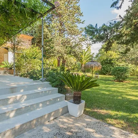 Вилла Hort Petit By Sunvillas Mallorca Польенса